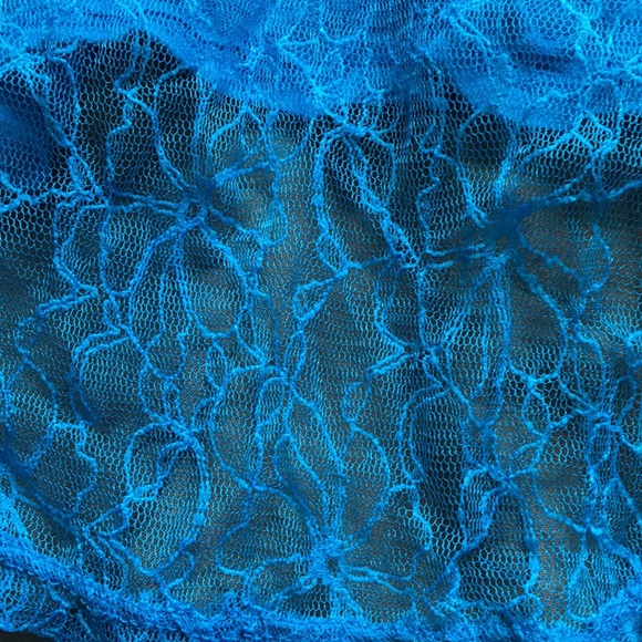 Blue Top - Picture 3 of 3